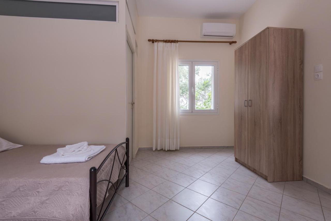 Palm Beach House Szfinári Kültér fotó